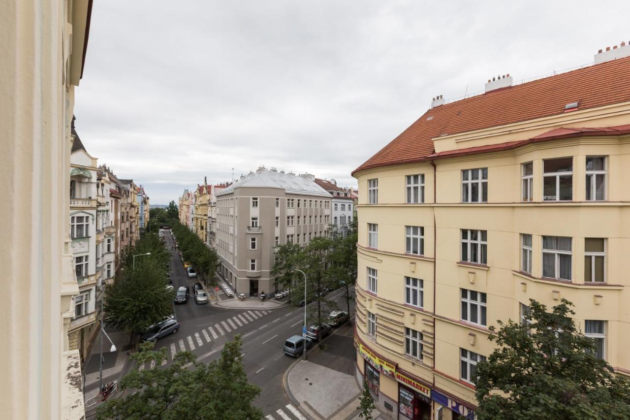 Lampi Hotel Prag Exterior foto